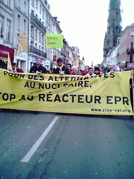 Fichier:ManifAntiEPR-05.jpg