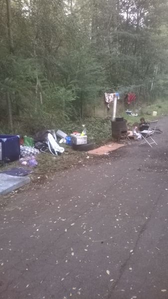Fichier:201710-ExpulsionsRromsSainteHenriette-03.jpg