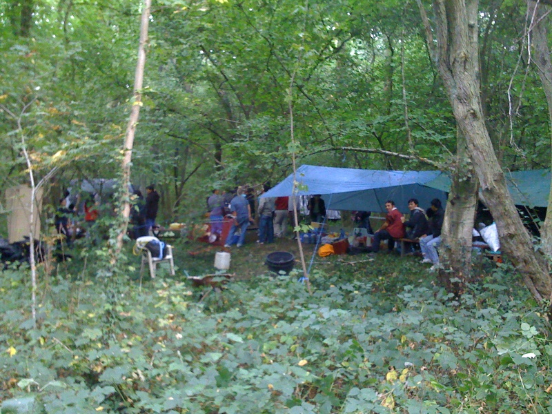Fichier:20090912-InstallationNouveauCamp-17.jpg